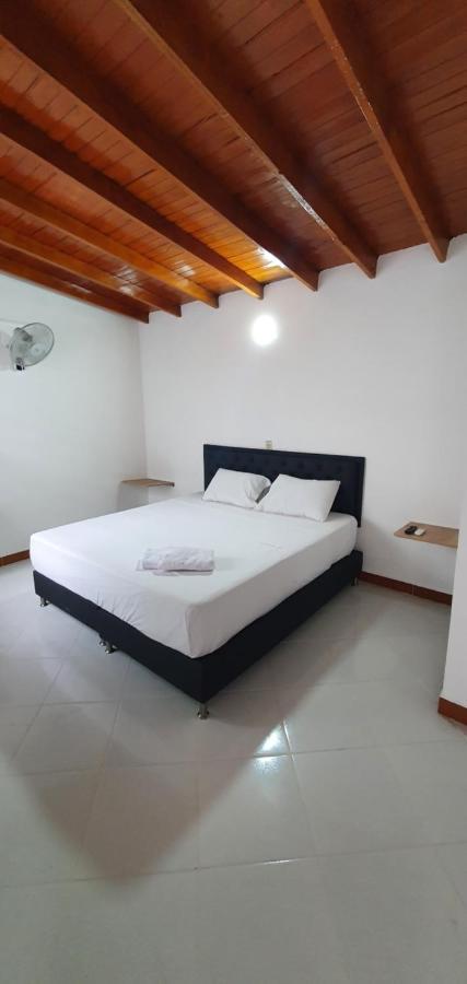 Hotel Picasso 70 Medellín Exteriör bild