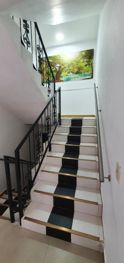 Hotel Picasso 70 Medellín Exteriör bild