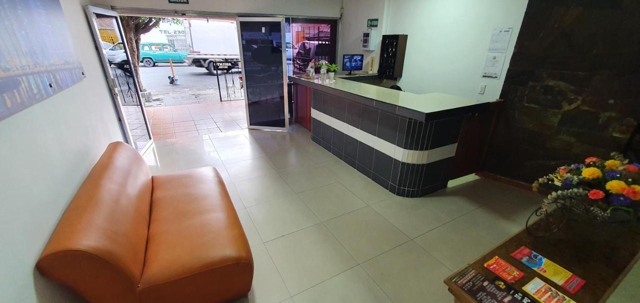 Hotel Picasso 70 Medellín Exteriör bild